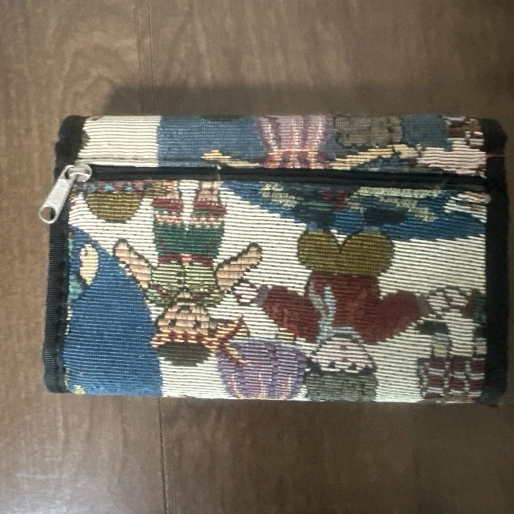 Vintage Grandma Snap Front Purse Needlepoint Tapestry